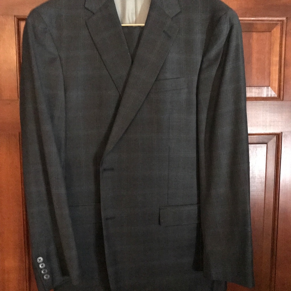 Men’s Three button wool suit made in America